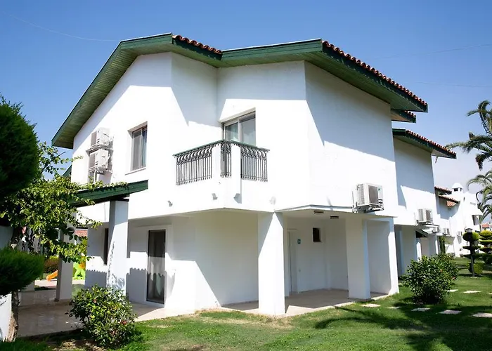 Villasaray & Çeşme