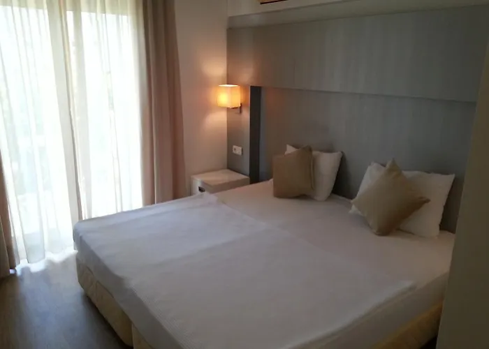 Hotel Villasaray & Çeşme