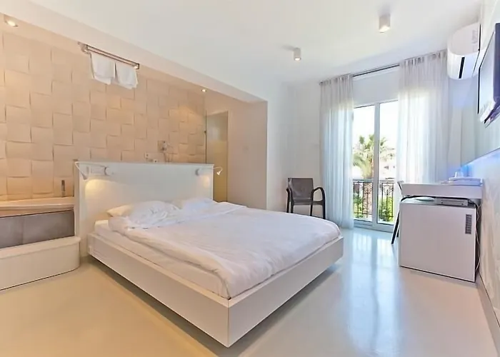 Hotel Villasaray & Çeşme