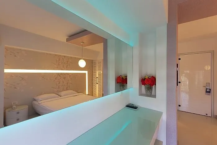 Villasaray & 3* Çeşme