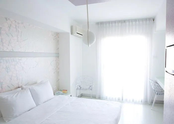 Villasaray & Hotel Çeşme