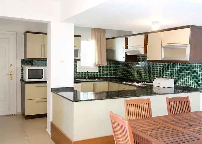 Villasaray & Отель 3*