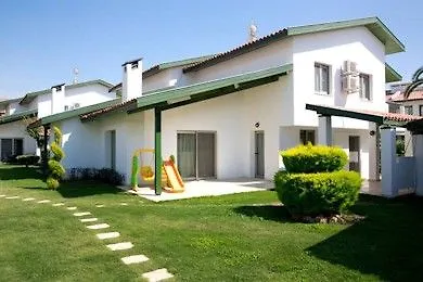 Villasaray & ホテル Çeşme